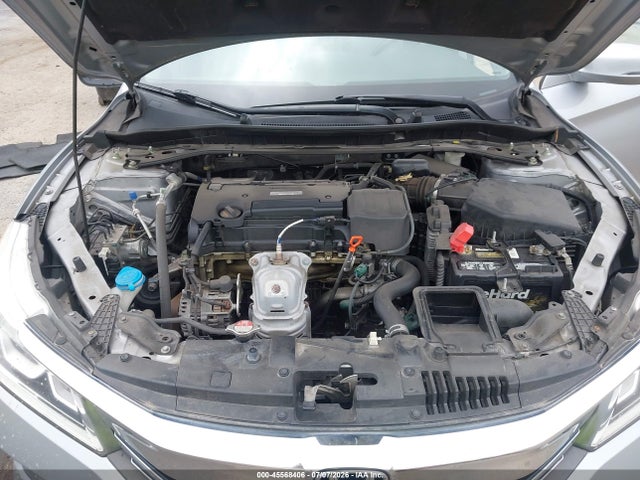 2016 Honda ACCORD EX-L — фото 10