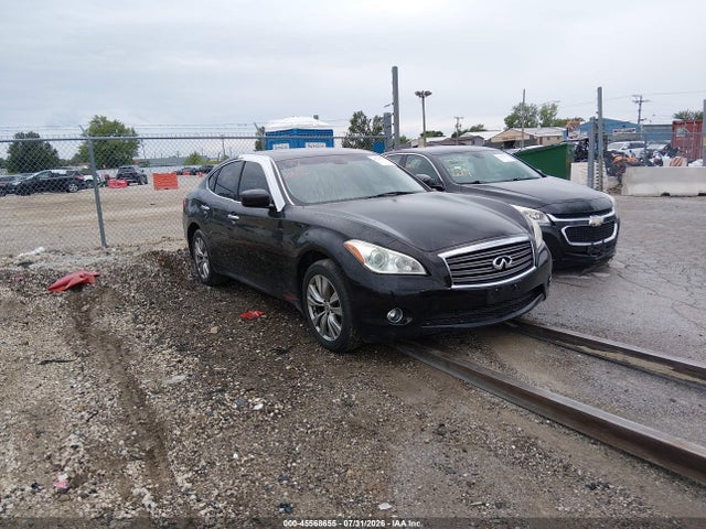 2012 INFINITI M37 