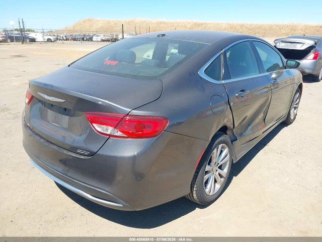 2015 Chrysler 200 LIMITED — фото 4
