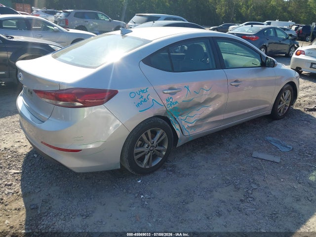 2018 Hyundai ELANTRA SEL — фото 4
