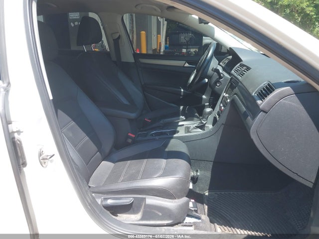 صورة 5 لـ 2014 Volkswagen PASSAT 1.8T SE