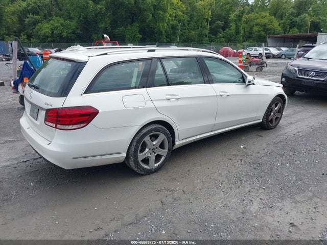 صورة 4 لـ 2014 Mercedes-BENZ E 350 4MATIC
