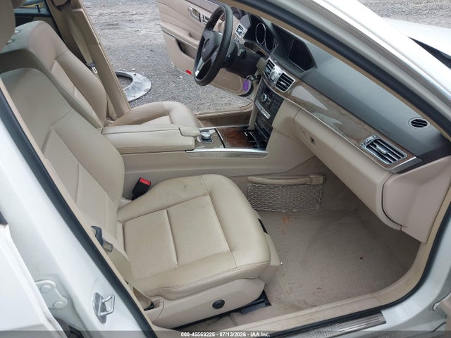 صورة 5 لـ 2014 Mercedes-BENZ E 350 4MATIC