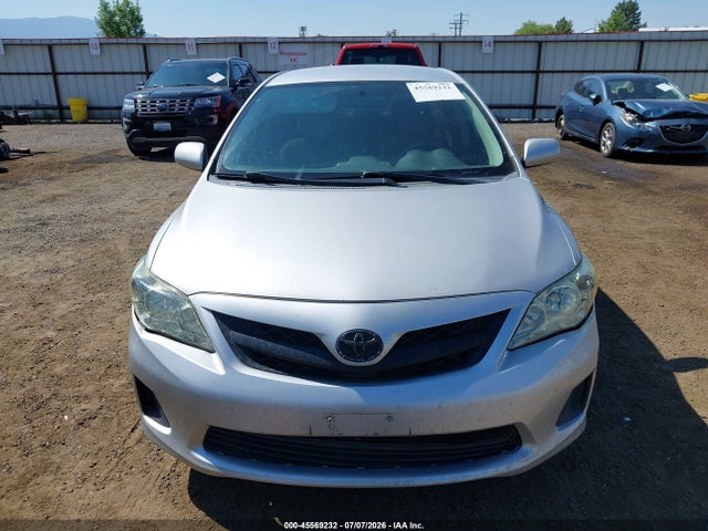 2012 Toyota COROLLA LE thumbnail 12