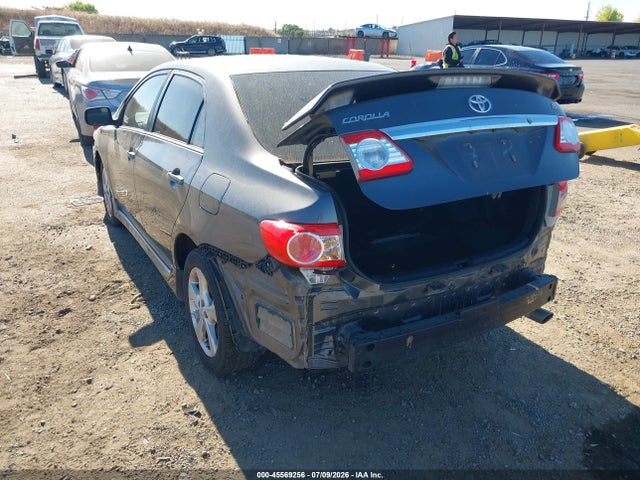 2013 Toyota COROLLA S 照片 3