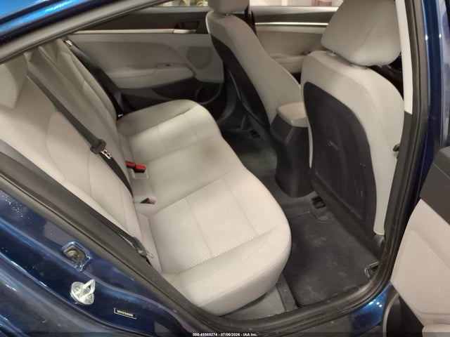 صورة 8 لـ 2020 Hyundai ELANTRA SE
