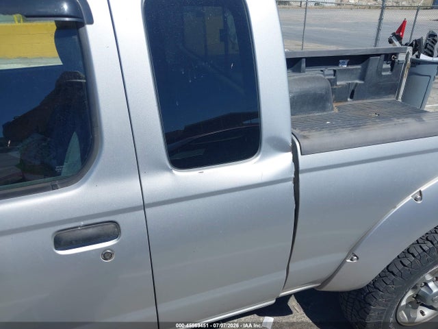 2004 Nissan FRONTIER DESERT RUNNER XE-V6 缩略图 21