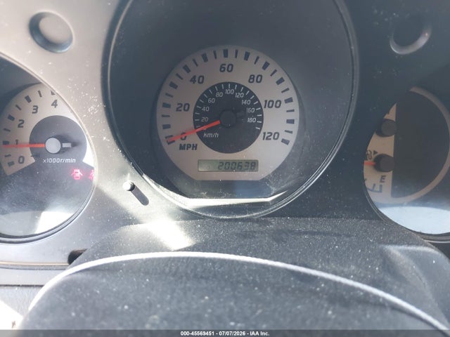 2004 Nissan FRONTIER DESERT RUNNER XE-V6 缩略图 7