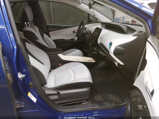 صورة 5 لـ 2018 Toyota PRIUS THREE