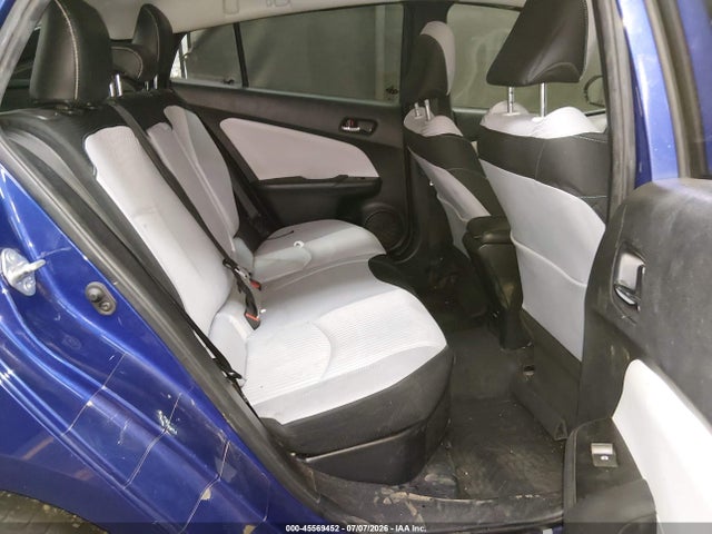 صورة 8 لـ 2018 Toyota PRIUS THREE