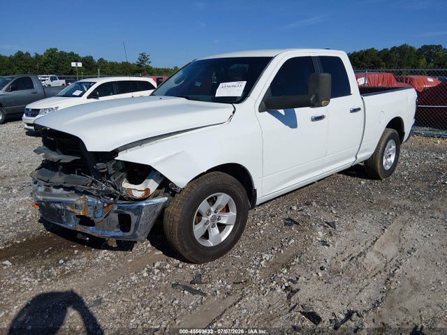 2016 RAM 1500 SLT — фото 2