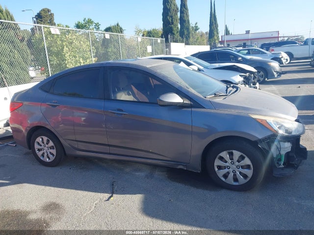 2016 Hyundai ACCENT SE — миниатюра 14