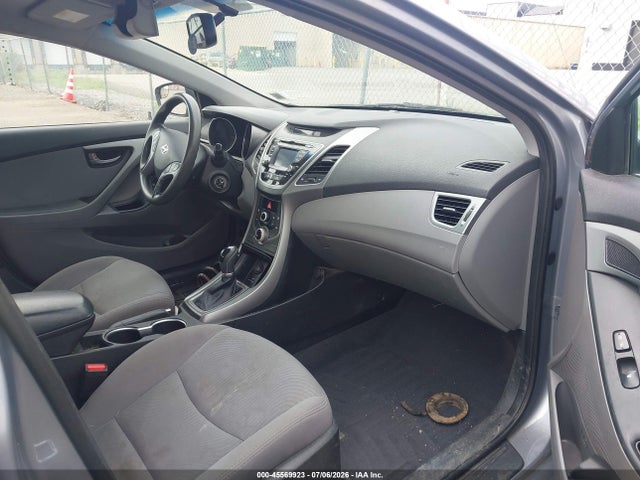 2016 Hyundai ELANTRA SE 照片 5