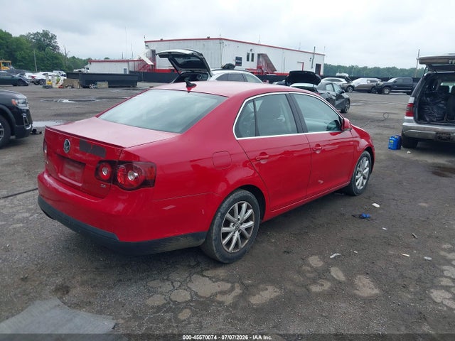صورة 4 لـ 2010 Volkswagen JETTA SE