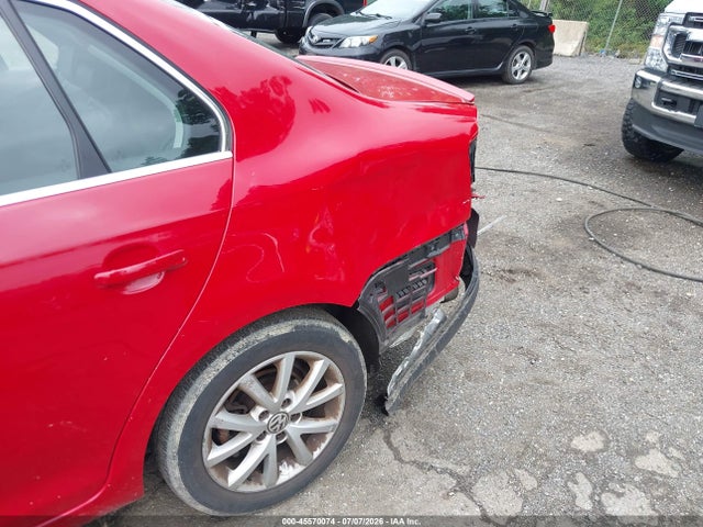 صورة 6 لـ 2010 Volkswagen JETTA SE