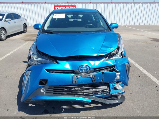 2019 TOYOTA PRIUS LE 12