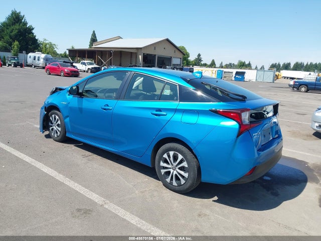 2019 TOYOTA PRIUS LE 3