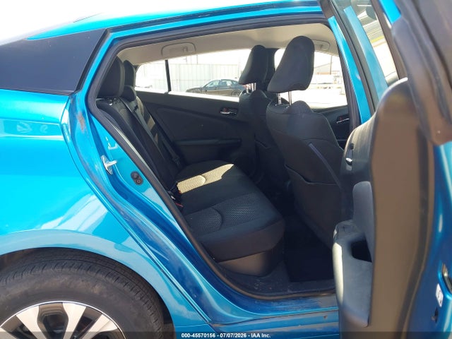 2019 TOYOTA PRIUS LE 8