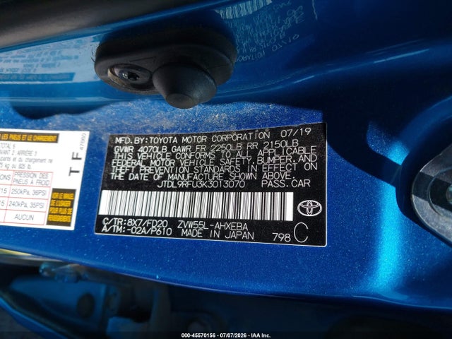 2019 TOYOTA PRIUS LE 9