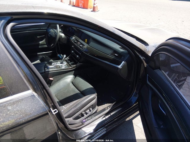 صورة 5 لـ 2013 BMW 535I XDRIVE