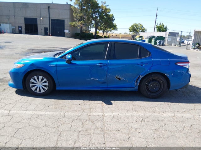 2020 Toyota CAMRY LE HYBRID thumbnail 14