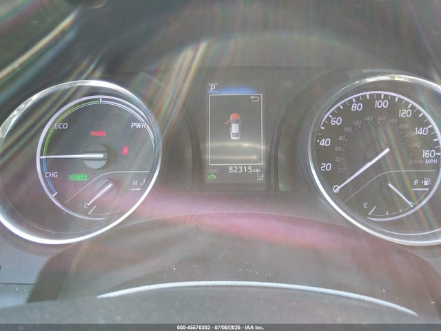 2020 Toyota CAMRY LE HYBRID photo 7