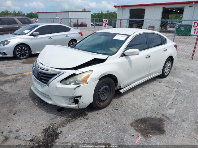 2013 Nissan ALTIMA 2.5 S — фото 2