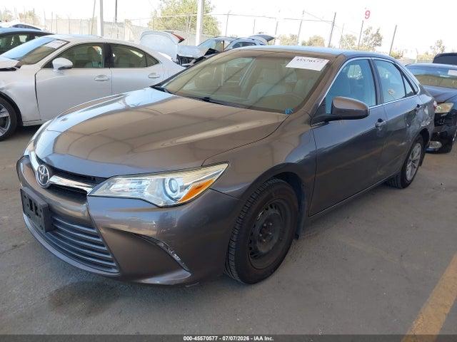 صورة 2 لـ 2016 Toyota CAMRY LE