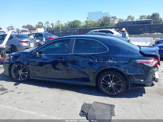 2018 Toyota CAMRY SE 缩略图 14