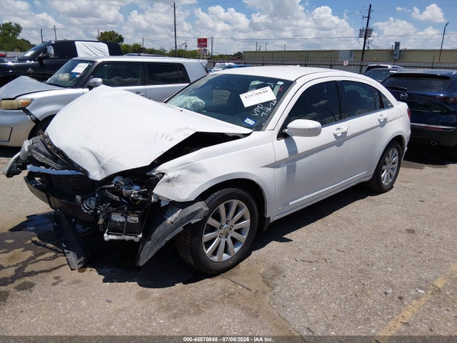 صورة 2 لـ 2012 Chrysler 200 TOURING
