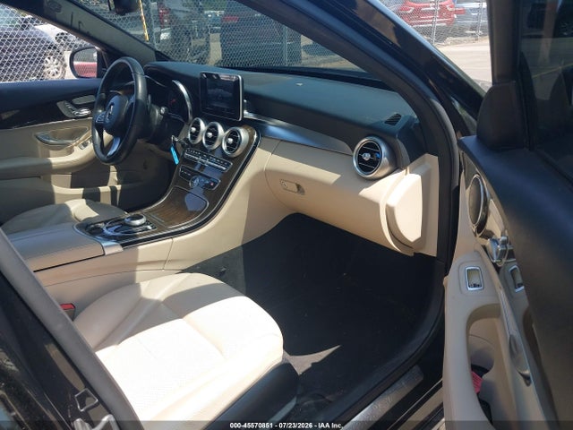 2018 MERCEDES-BENZ C 300 4MATIC 5