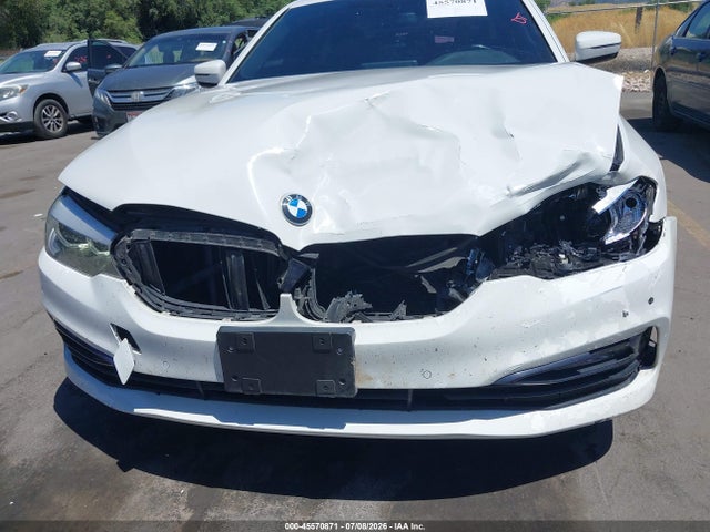 2017 BMW 530I 照片 6