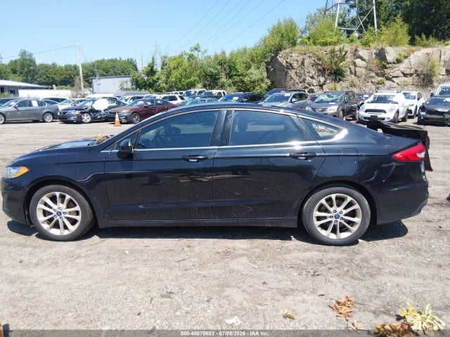 2019 FORD FUSION SE 14
