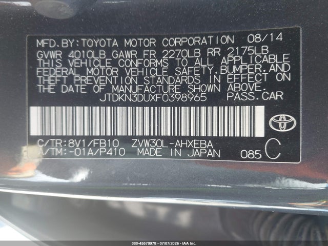 2015 Toyota PRIUS THREE photo 9