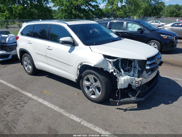 2019 TOYOTA HIGHLANDE LIMITED