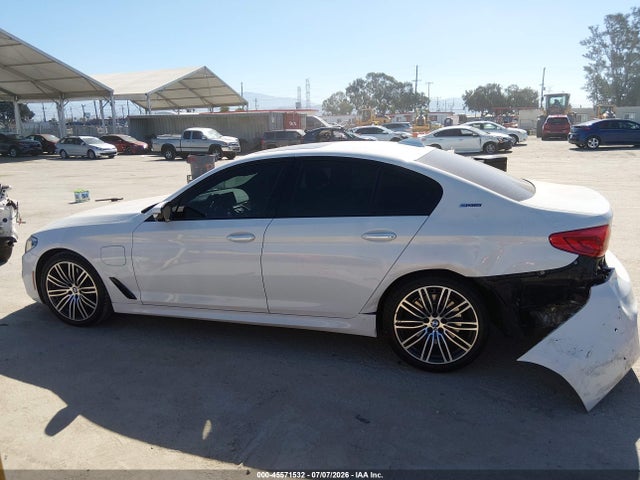 2018 BMW 530E IPERFORMANCE — миниатюра 15