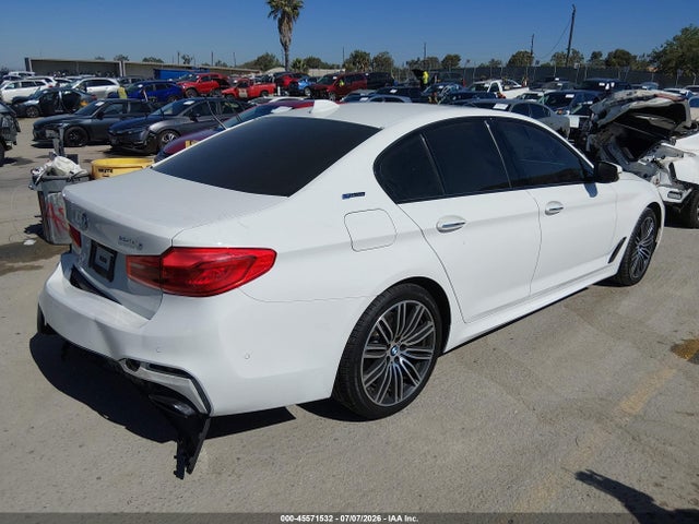 2018 BMW 530E IPERFORMANCE — фото 4