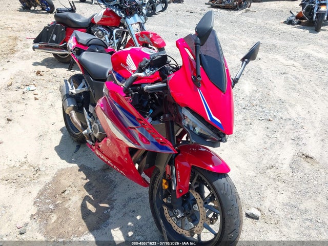2025 HONDA CBR500 RA