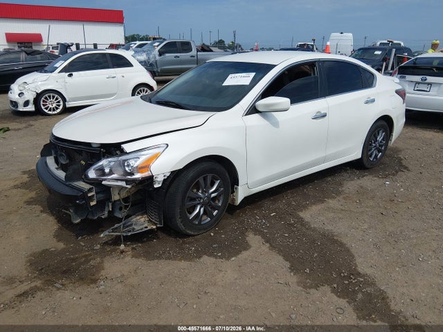 2015 Nissan ALTIMA 2.5 S — фото 2