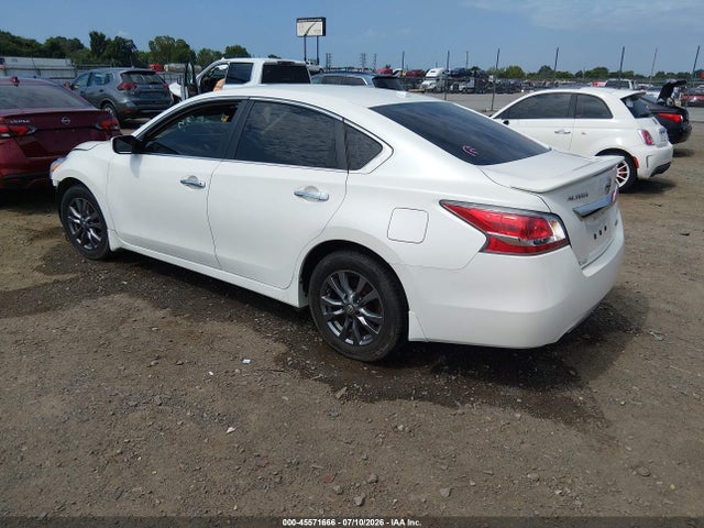 2015 Nissan ALTIMA 2.5 S — фото 3