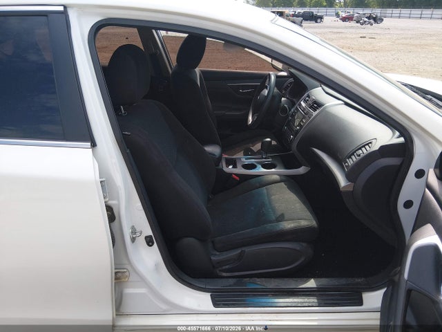 2015 Nissan ALTIMA 2.5 S — фото 5