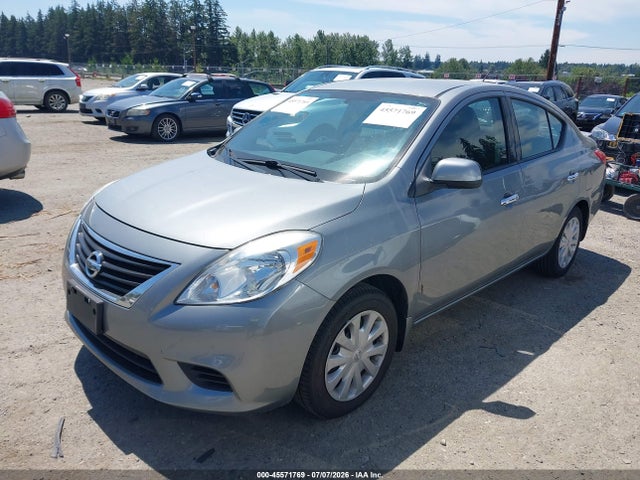 2014 Nissan VERSA 1.6 SV 缩略图 2