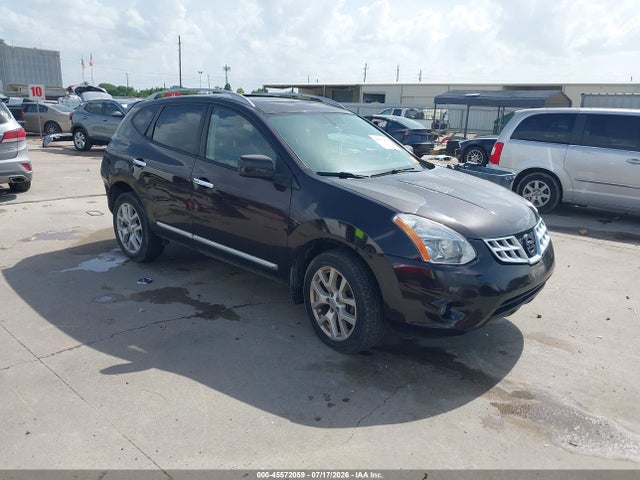 2011 NISSAN ROGUE SV