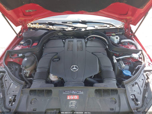 صورة 10 لـ 2015 Mercedes-BENZ E 400