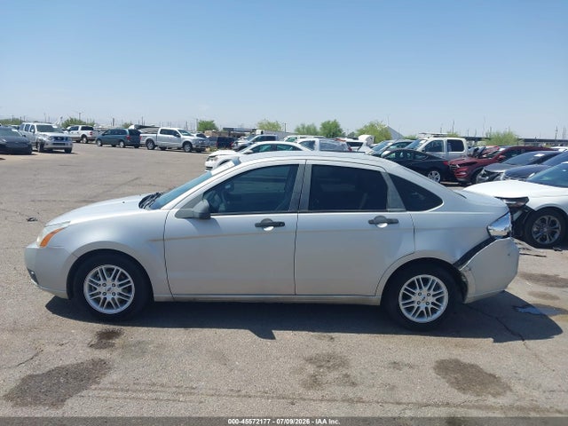 صورة 14 لـ 2009 FORD FOCUS SE