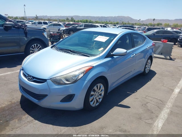 صورة 2 لـ 2013 Hyundai ELANTRA GLS