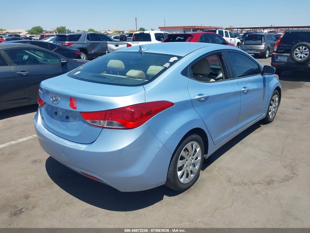 صورة 4 لـ 2013 Hyundai ELANTRA GLS
