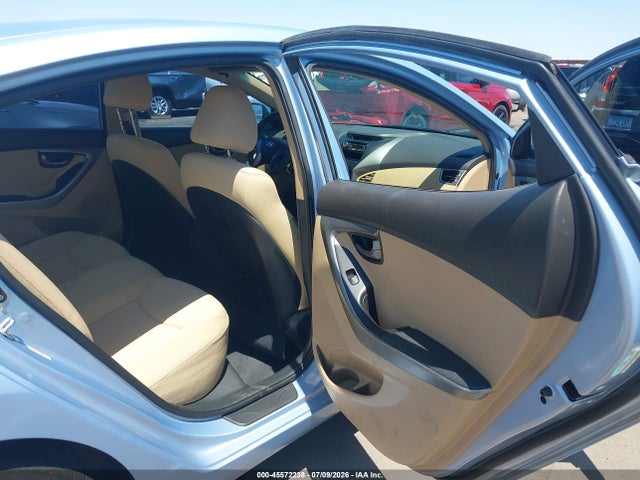 صورة 8 لـ 2013 Hyundai ELANTRA GLS