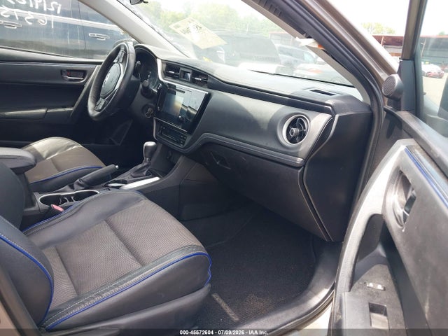 2017 Toyota COROLLA SE 照片 5