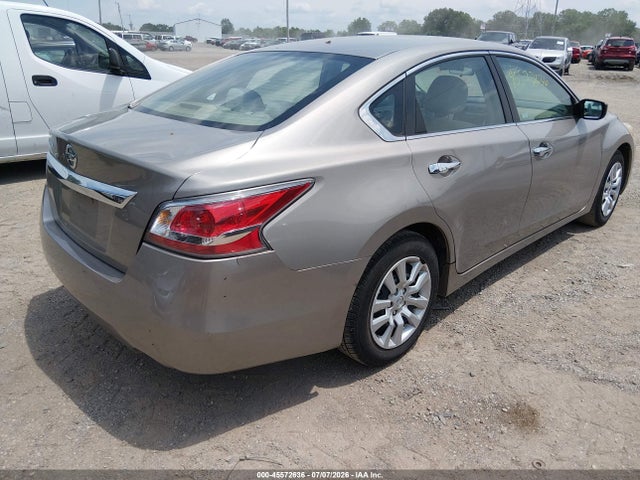 2015 Nissan ALTIMA 2.5 S 照片 4